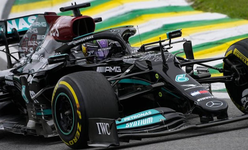 Hamilton fue sancionado en la previa del Gran Premio de Brasil