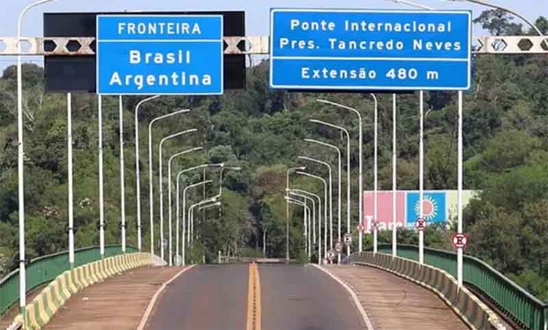 Apertura de fronteras con Brasil: se posterga habilitación del ingreso aéreo