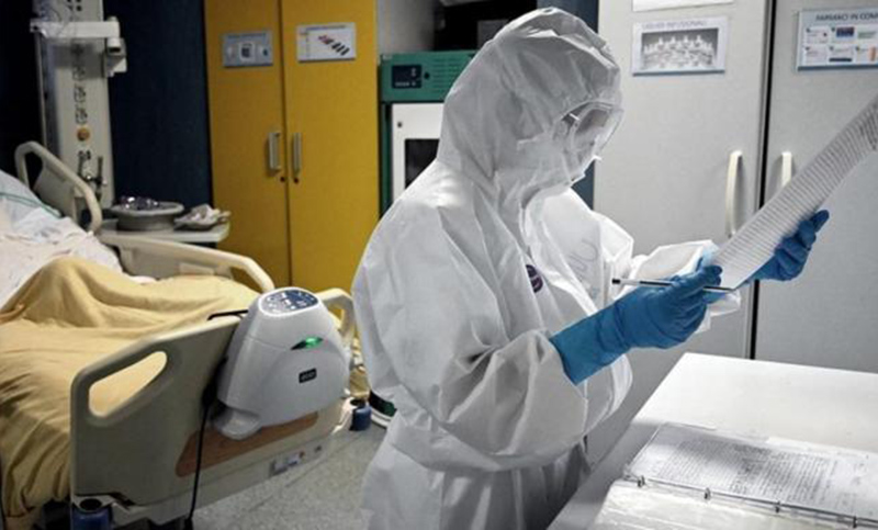 Israel: una embarazada contrajo simultáneamente coronavirus y gripe