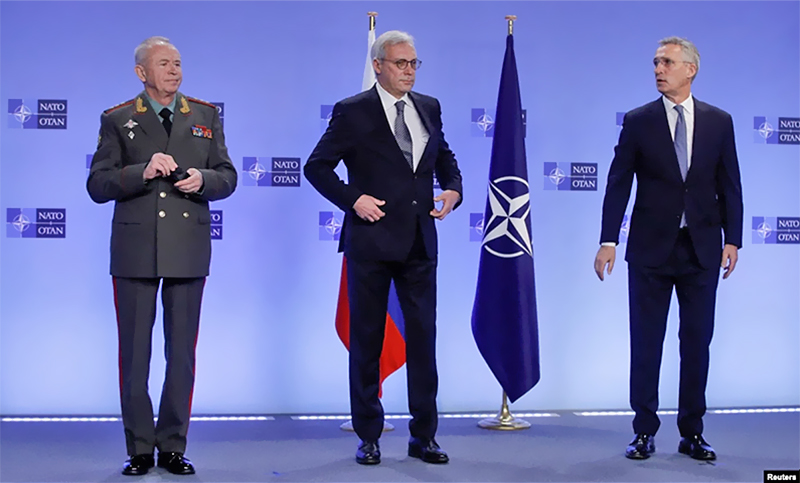 Estados Unidos y la OTAN discutieron con Rusia sobre la situación de Ucrania