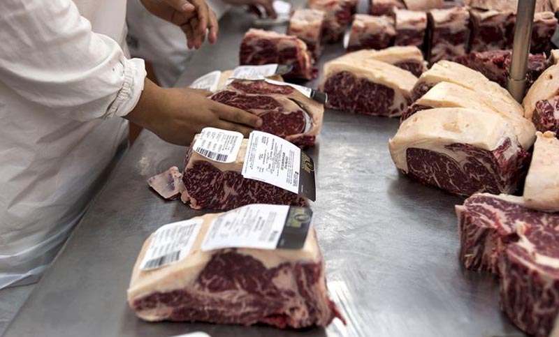 Diversos dirigentes agropecuarios reclamaron una exportación libre para la carne