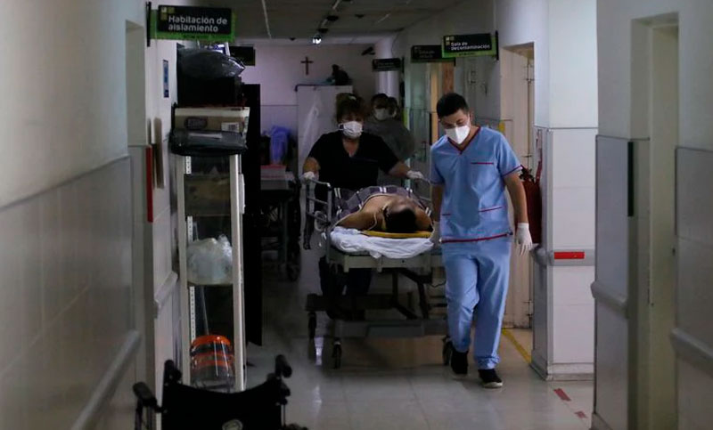Suspenden cirugías programadas en Santa Fe por alta ocupación de camas de terapia