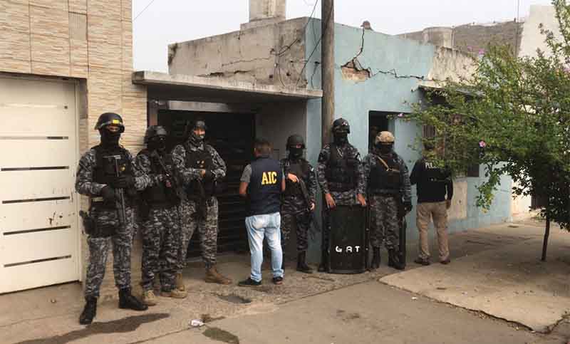 Operativo antidroga en zona sur: 16 detenidos, secuestro de armas y estupefacientes