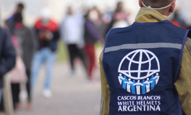 Argentina envió a Cascos Blancos para asistir a latinoamericanos que emigran de Ucrania