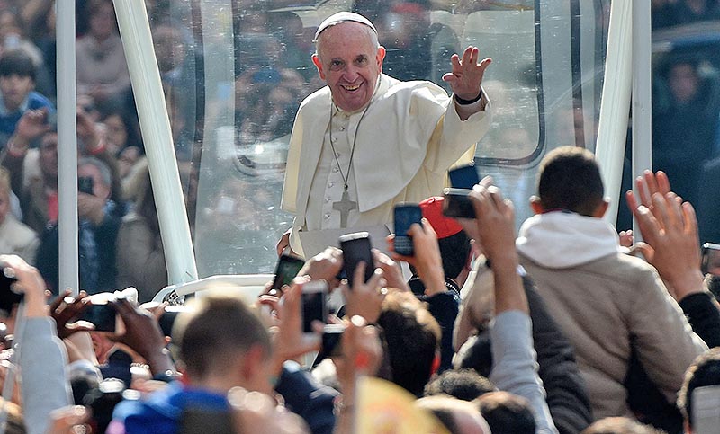 Francisco cerrará un encuentro de cinco días este domingo en Florencia, por la paz en el Mediterráneo