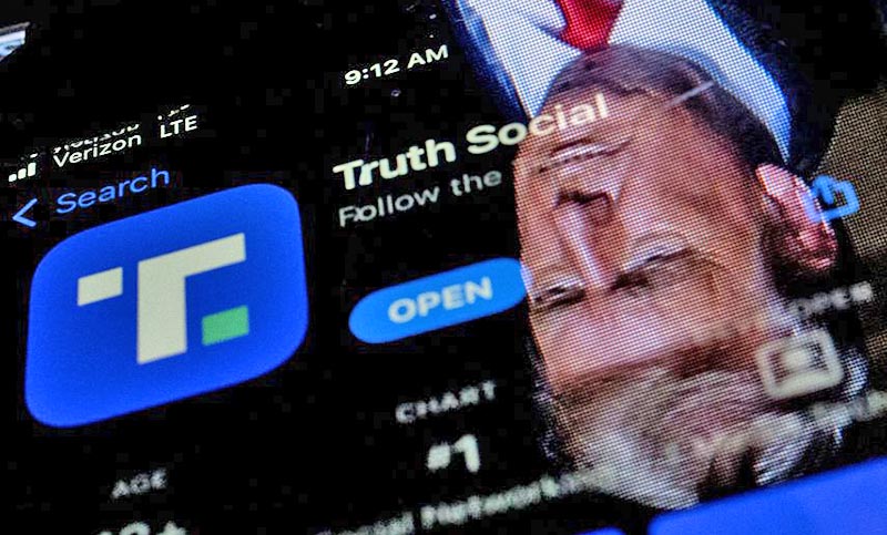 Trump lanzó su propia red social tras el veto de Twitter y Facebook