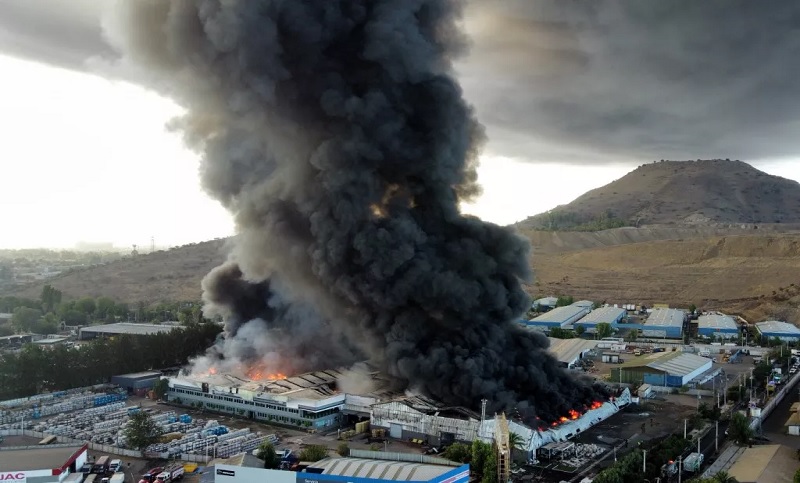 Chile: un incendio arrasó con 1.235 hectáreas en la zona austral