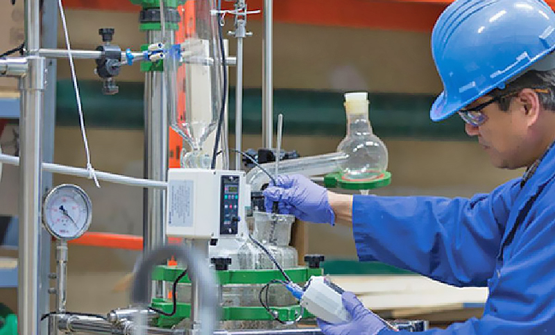 Los trabajadores químicos completaron su paritaria 2021/2022 y alcanzaron un aumento del 58 % anual