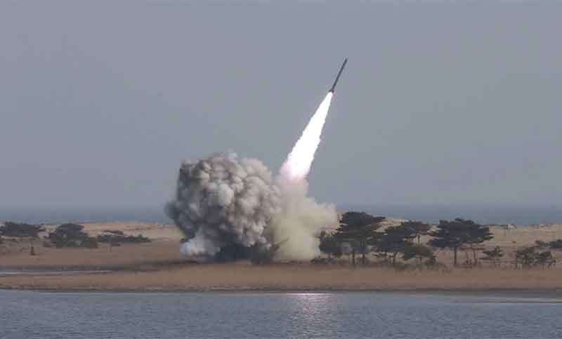 Corea del Sur activa alarmas tras disparos de lanzacohetes en zona costera