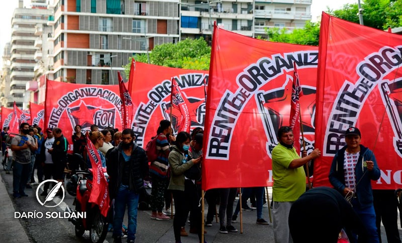 Más de 30 cortes en la ciudad por una protesta multisectorial contra el acuerdo con el FMI