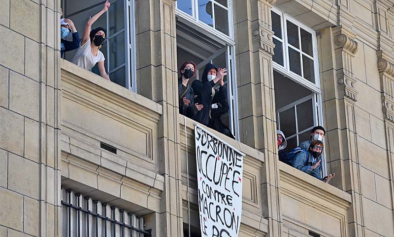 «Ni Macron ni Le Pen», estudiantes franceses ocuparon las universidades más prestigiosas