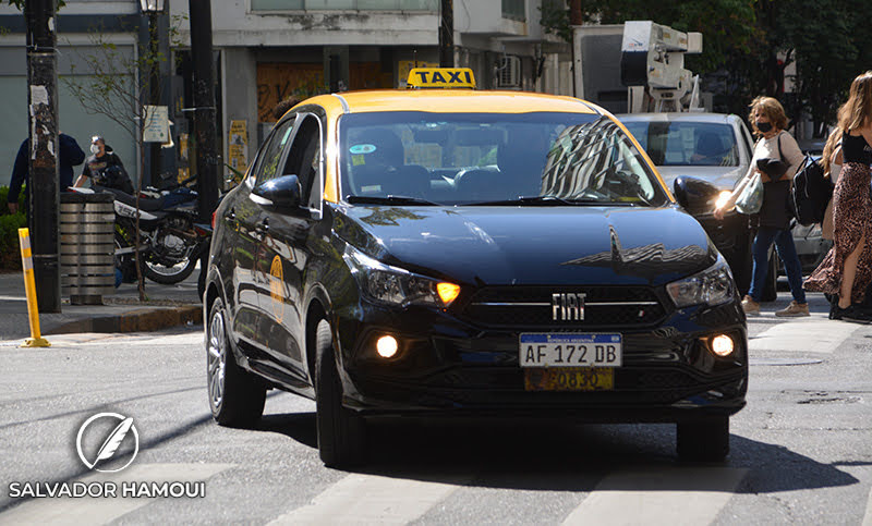 El estudio de costos de taxis y remises muestra un desfasaje de más del 80%