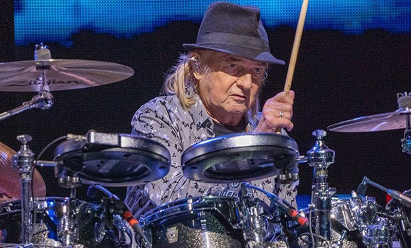 Murió a los 72 años Alan White, baterista de Yes