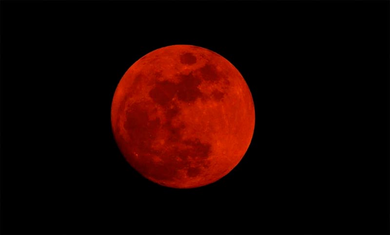 Este domingo habrá un eclipse lunar: a qué hora se verá en Rosario