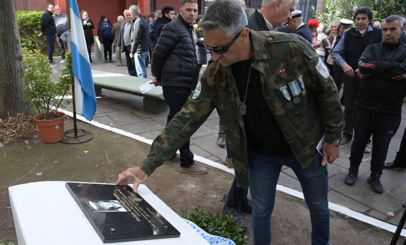 Después de 40 años, enterraron con honores a un marino del ARA General Belgrano
