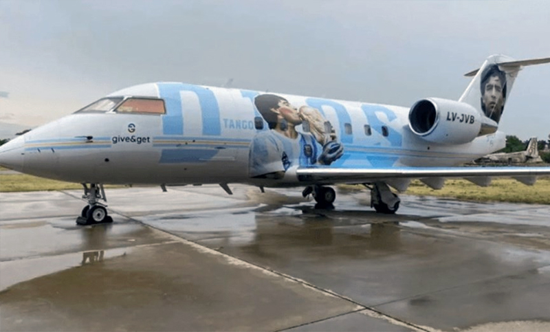 Presentarán el Tango D10s, un avión en homenaje a Maradona que irá a Qatar 2022