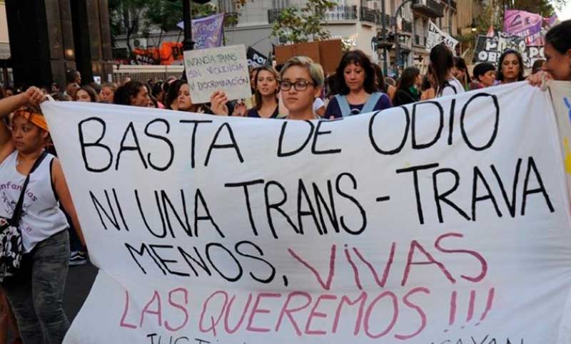 La discriminación al colectivo trans expone a violencias, detalla un informe