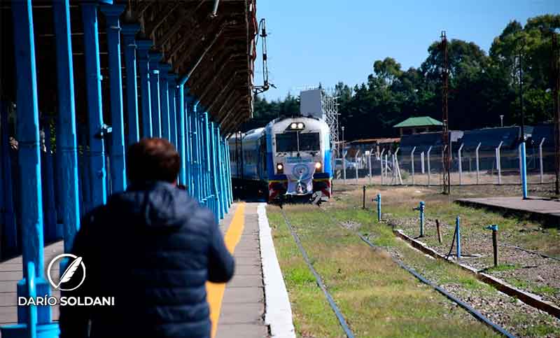 Marcha blanca: el tren que une Cañada de Gómez con Rosario tuvo su viaje experimental