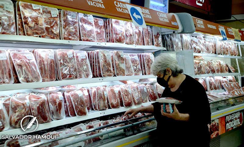 Informe advierte que el consumo de carne es el menor en 100 años