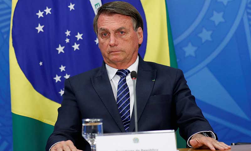 Bolsonaro se comparó con Áñez y arremetió contra la justicia en Brasil