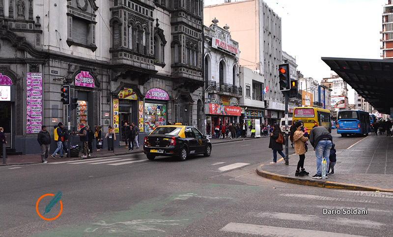 Calle San Luis tendrá sus comercios abiertos el viernes y el sábado será peatonal