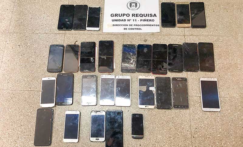 Secuestraron 30 celulares en una requisa en el pabellón 4 de la cárcel de Piñero