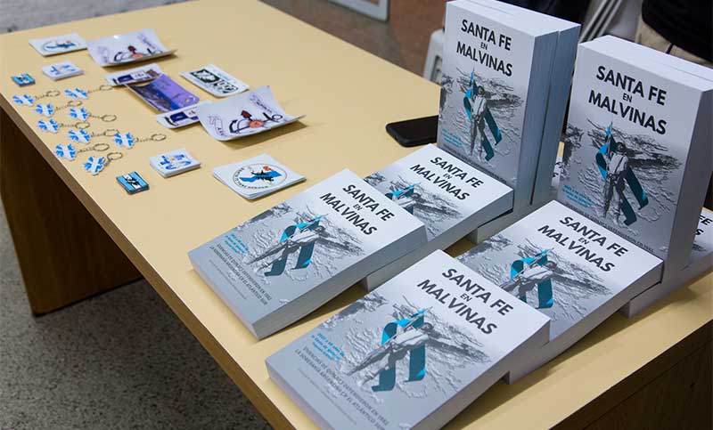 “Santa Fe en Malvinas”, un libro que relata las vivencias de Ex Combatientes en el Atlántico Sur