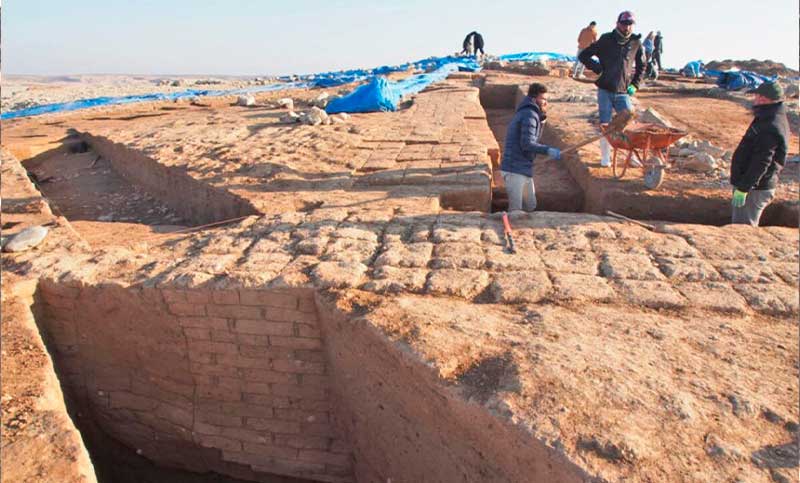 Encuentran una antigua ciudad perdida hace 3.400 años en un embalse por la extrema sequía en Irak