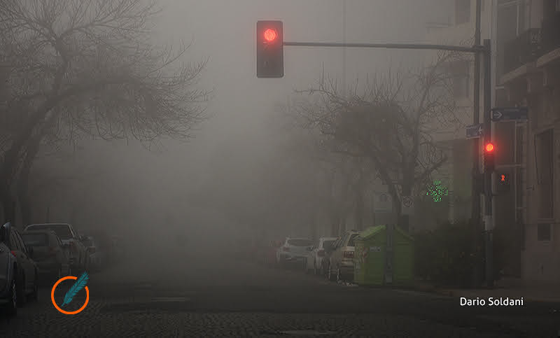 Niebla y humo en la madrugada del jueves: piden precaución para quienes circulen en vehículos