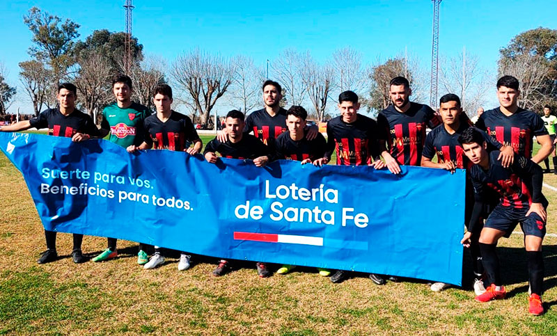 Unión de Alvarez sacó ventaja ante Unión de Totoras en Copa Santa Fe