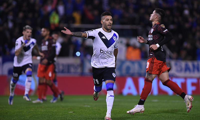 Libertadores: River-Vélez y Colón-Talleres protagonizan dos apasionantes definiciones