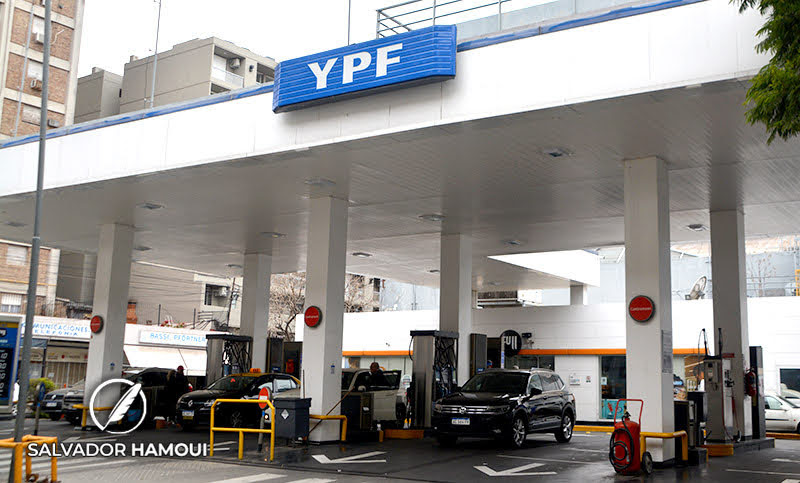 Los surtidores de YPF amanecieron con aumentos de hasta un 8,5%