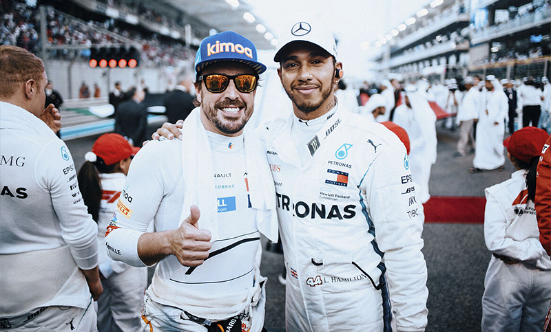 Fernando Alonso le puso paños fríos a su discusión con Lewis Hamilton