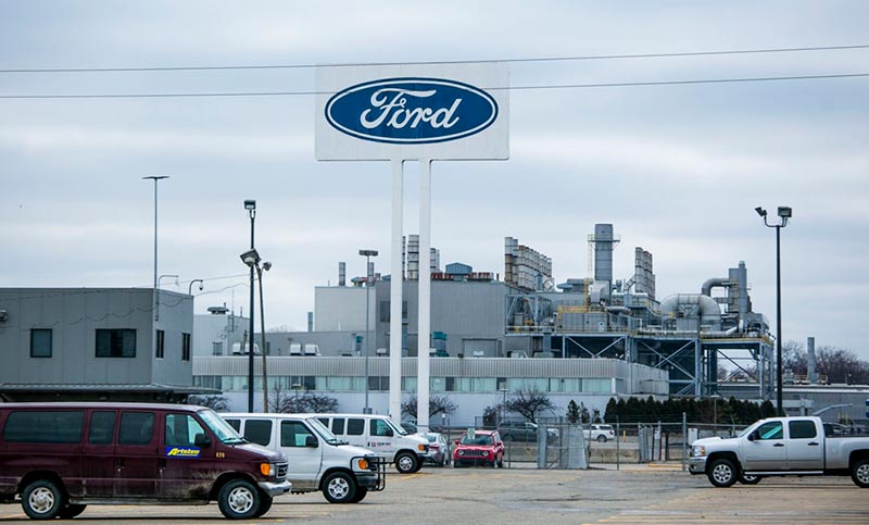 Ford despedirá a tres mil trabajadores en Estados Unidos e India