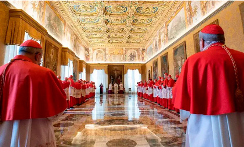 Francisco presidirá tres consistorios: cardenales, reformas y canonizaciones