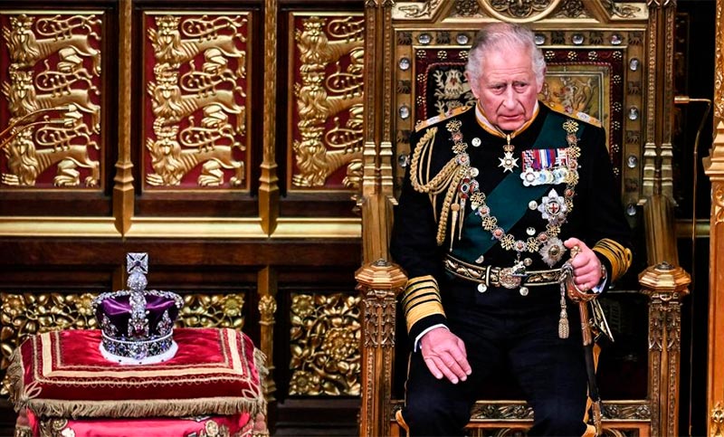 ¿Quién es Carlos III, el nuevo titular de la corona en el Reino Unido?