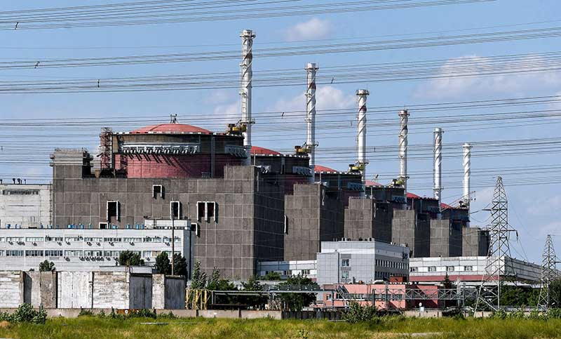 La central nuclear de Zaporiyia volvió a recibir electricidad de la red ucraniana