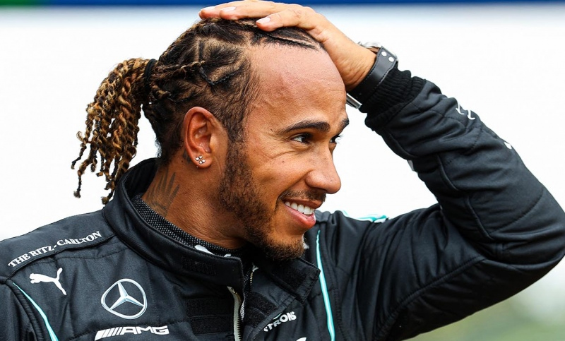 Lewis Hamilton apuntó que Mercedes peleará por el título en 2023