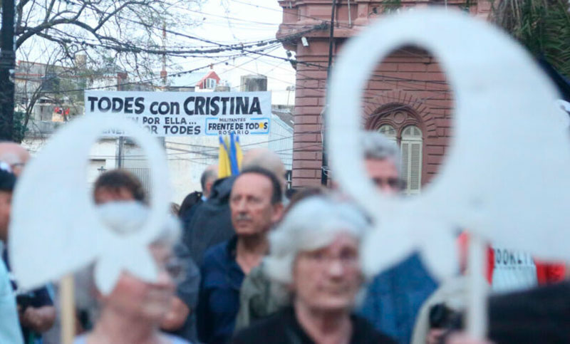 Organizaciones políticas, sociales y sindicatos se movilizan en repudio al intento de magnicidio contra Cristina
