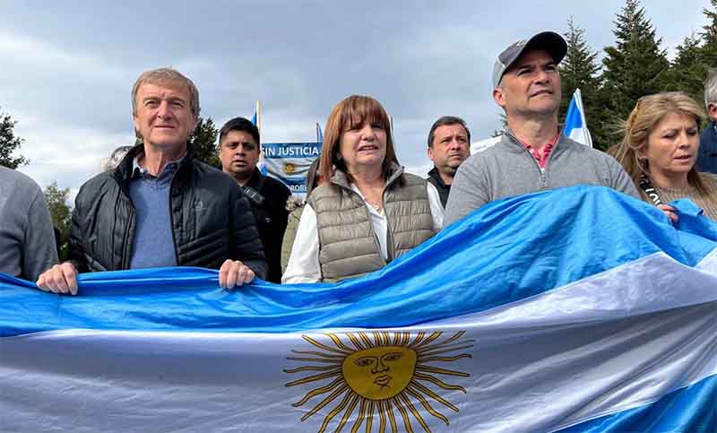«Banderazo» contra mapuches en Mascardi, con Patricia Bullrich en la caravana