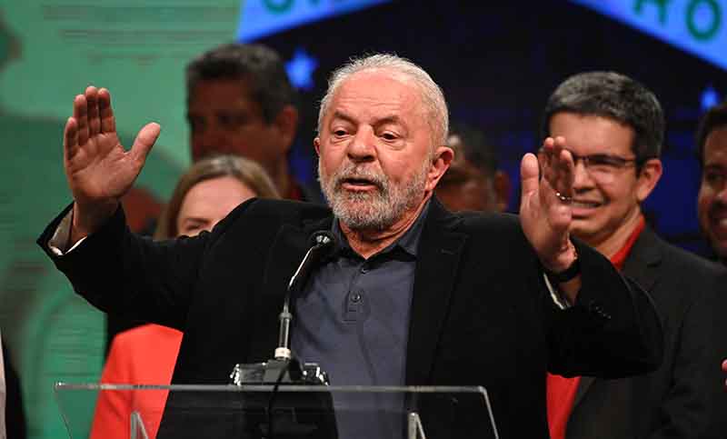 «Habrá que conversar más con la gente», remarcó Lula