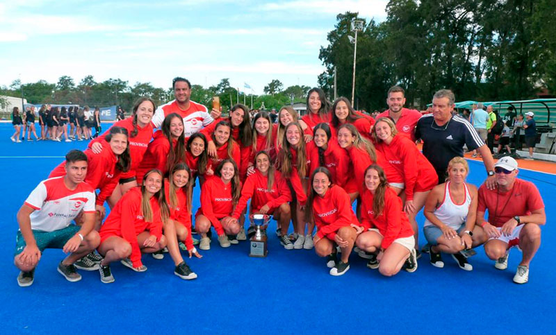 Provincial en mujeres y Universitario en varones: campeones de la Copa Santa Fe de hockey