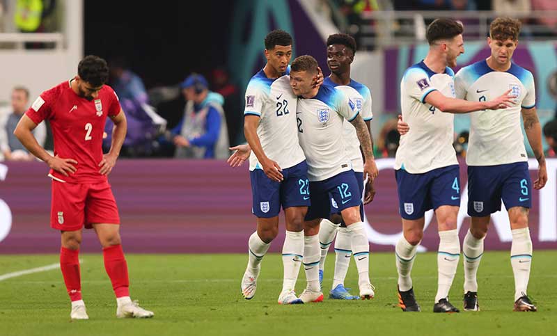 Inglaterra se floreó y aplastó 6 a 2 a Irán en Doha