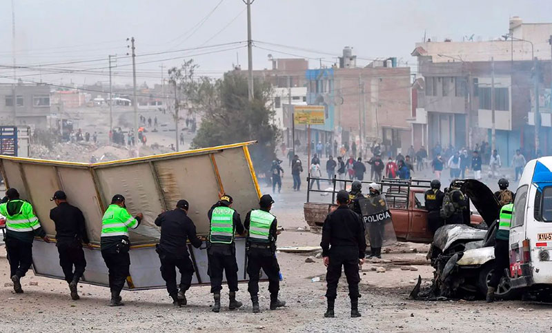 Contabilizan al menos 20 muertos en Perú por las protestas tras la destitución de Castillo
