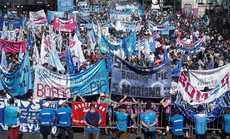 «Piquetazo»: organizaciones sociales vuelven a las calles por el recorte de planes