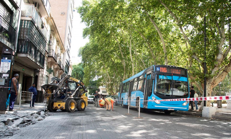 Por obras en calle Laprida habrá desvíos del transporte urbano durante una semana