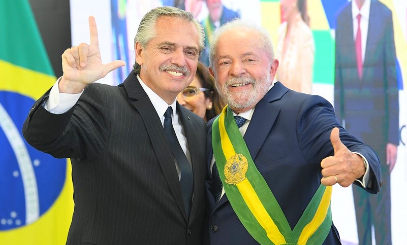 Alberto Fernández estuvo presente en la asunción de Lula