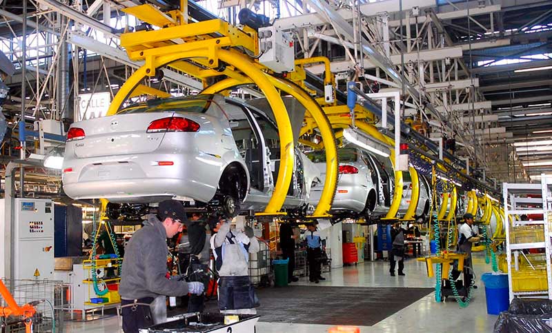 La producción de autos creció 45,8% interanual en enero