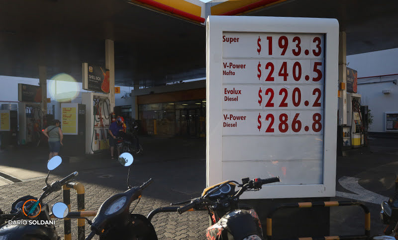 Desde este miércoles, los combustibles Shell cuestan un 4% más caro
