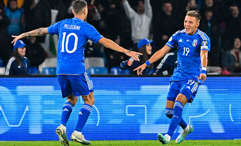 Mateo Retegui convirtió su primer gol en la selección de Italia
